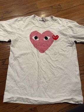Comme des Garçons PLAY White Tee with Pink & Red Heart Logos sz small